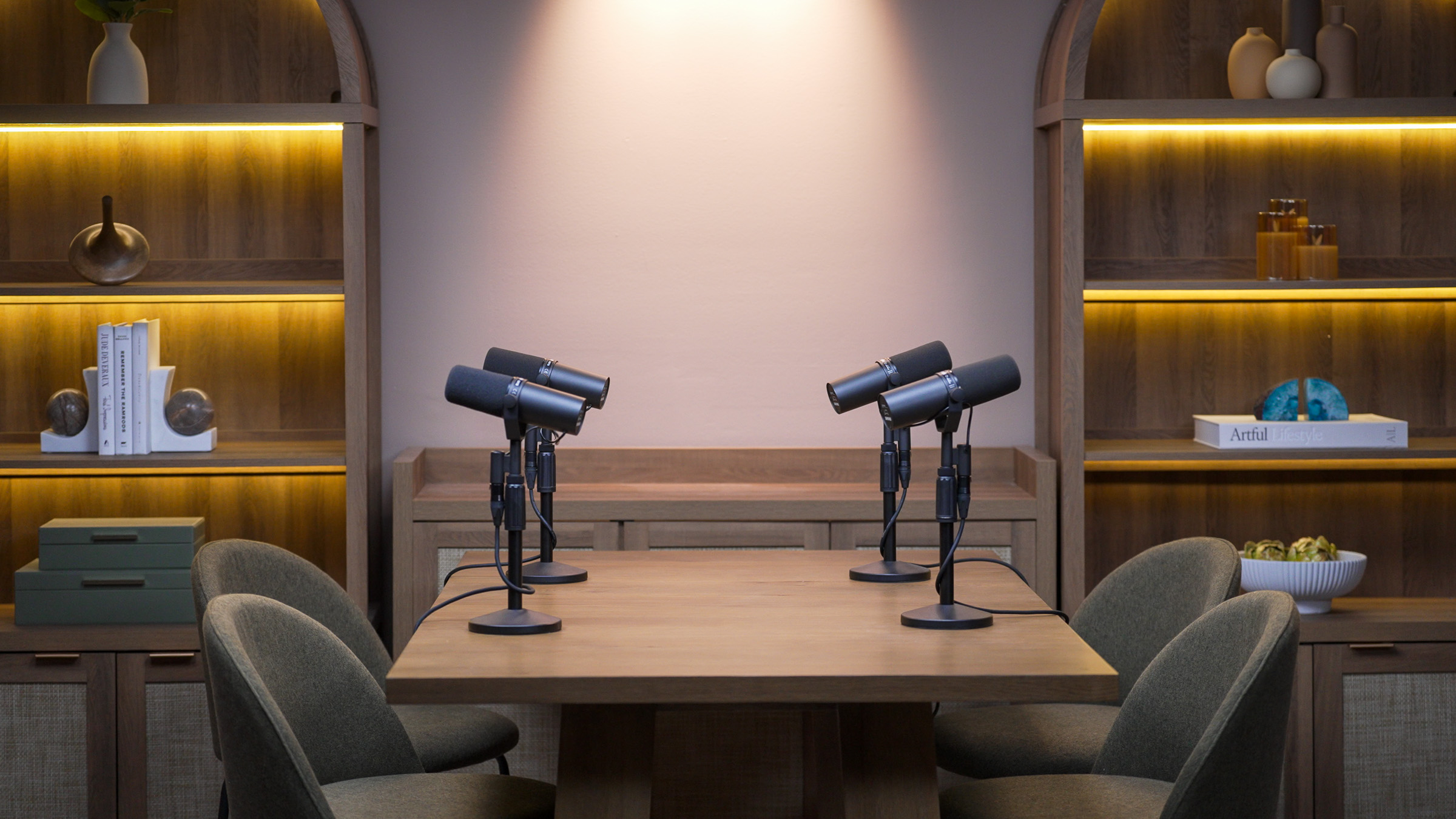 vizzcast-nyc-podcast-studio-mesa-2